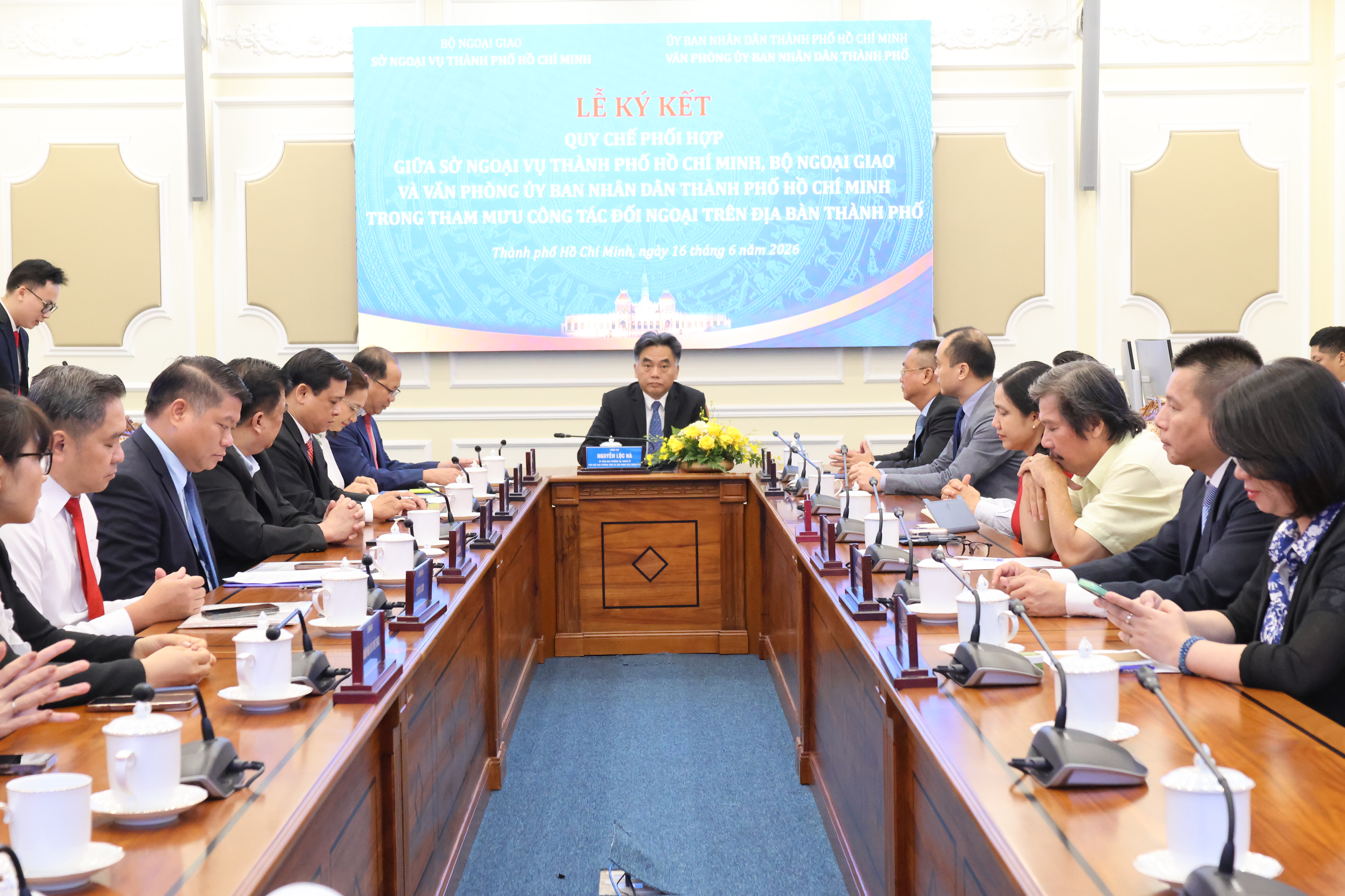 Ký kết Quy chế phối hợp giữa Sở Ngoại vụ, Bộ Ngoại giao và Văn phòng UBND Thành phố Hồ Chí Minh trong tham mưu công tác đối ngoại